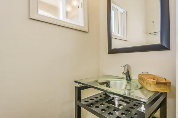 222 Meigs Road, Unit 15 Santa Barbara, CA 93109 - Photo 12 of 31 Guest Bath