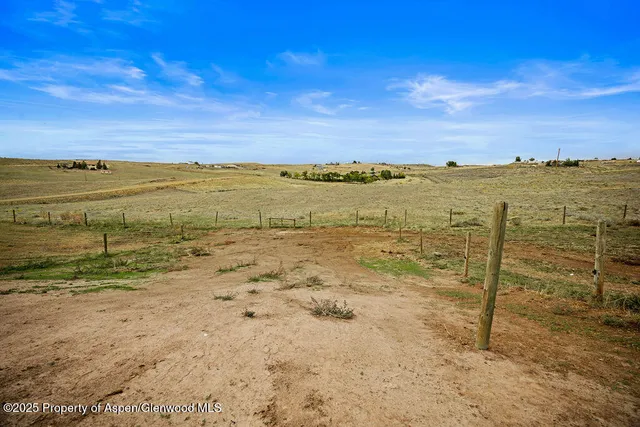 a view of an ocean beach