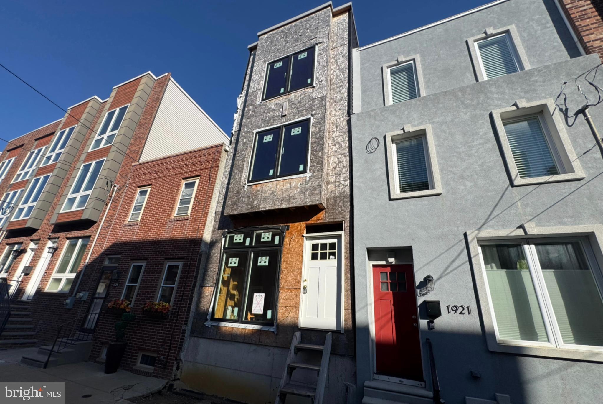 1923 Gerritt Street Philadelphia, PA 19146 - Photo 4 of 14