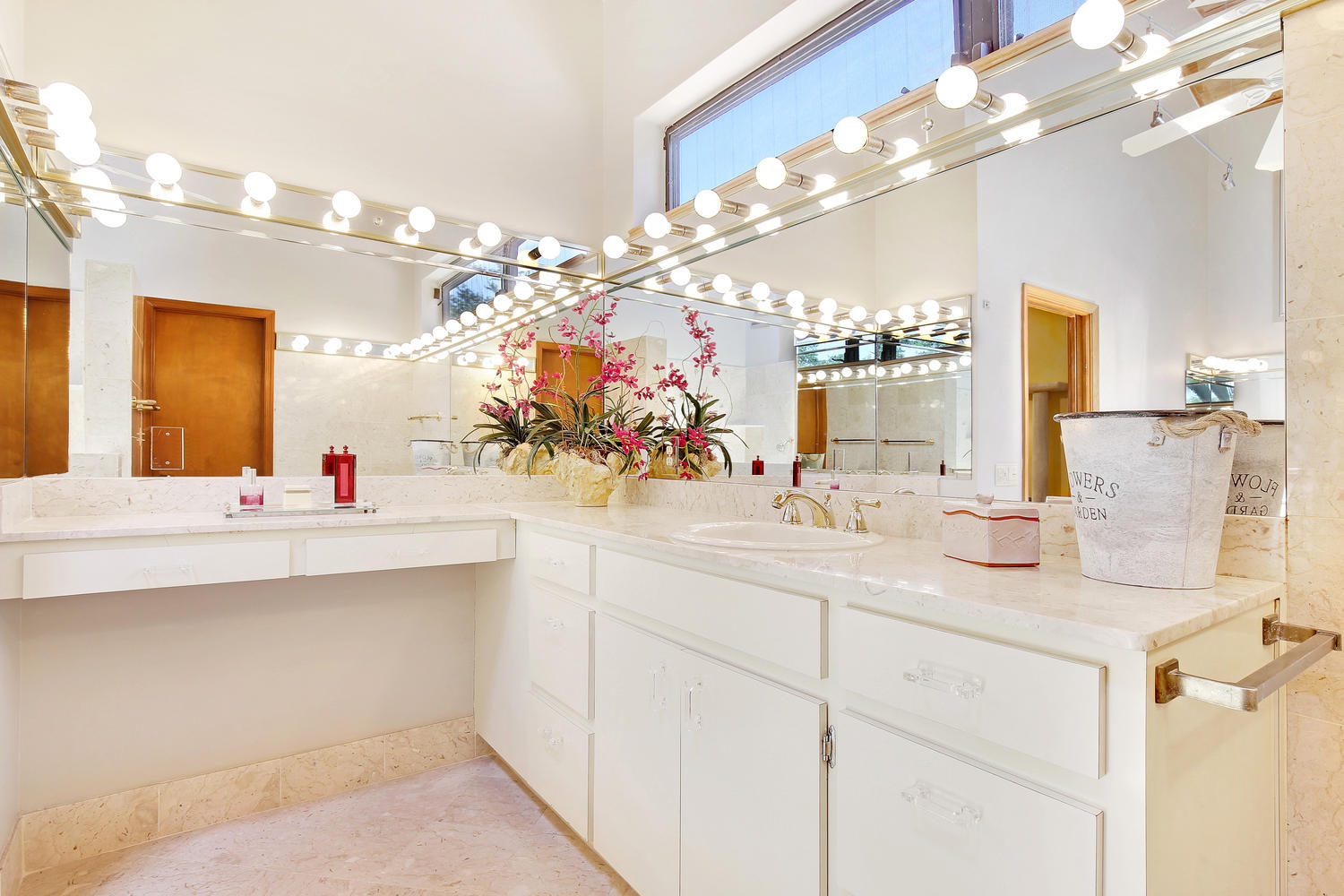 2631 Northwest 42nd Street Boca Raton, FL 33434 - Photo 19 of 40 2631 NW 42nd St Boca Raton FL-large-018-