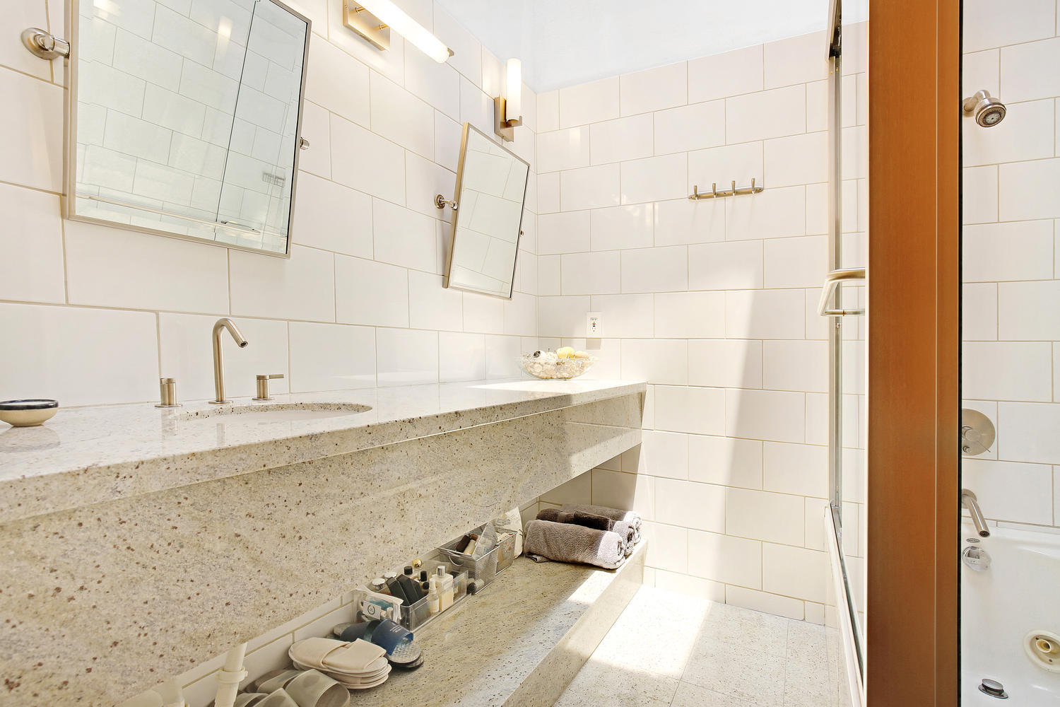 2631 Northwest 42nd Street Boca Raton, FL 33434 - Photo 21 of 40 2631 NW 42nd St Boca Raton FL-large-024-