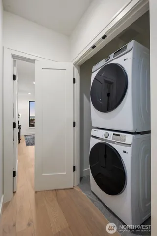 $1,095,000 | 614 5th Avenue South, Unit C107, Edmonds, WA 98020