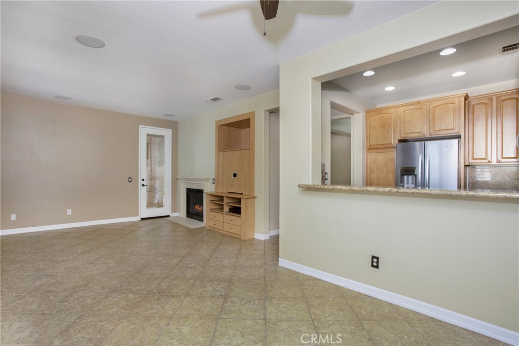 25 Thorp Spring Ladera Ranch, CA 92694 - Photo 10 of 46 Dining and living room