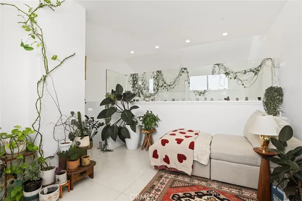 $699,000 | 10926 Bluffside Drive, Unit 30, Studio City, CA 91604