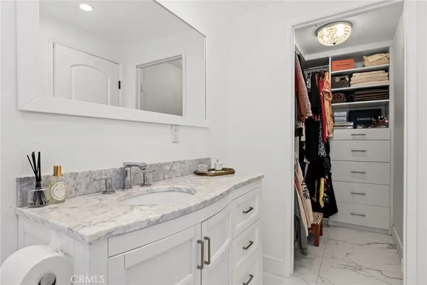 $699,000 | 10926 Bluffside Drive, Unit 30, Studio City, CA 91604