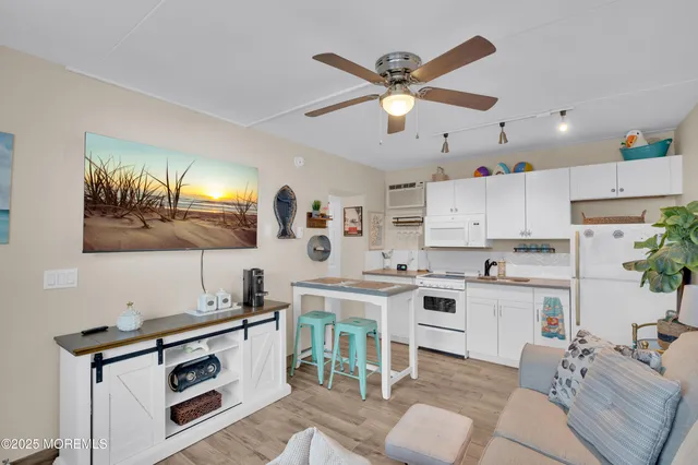 $300,000 | 1515 Ocean Boulevard, Unit 24, Seaside Heights, NJ 08751