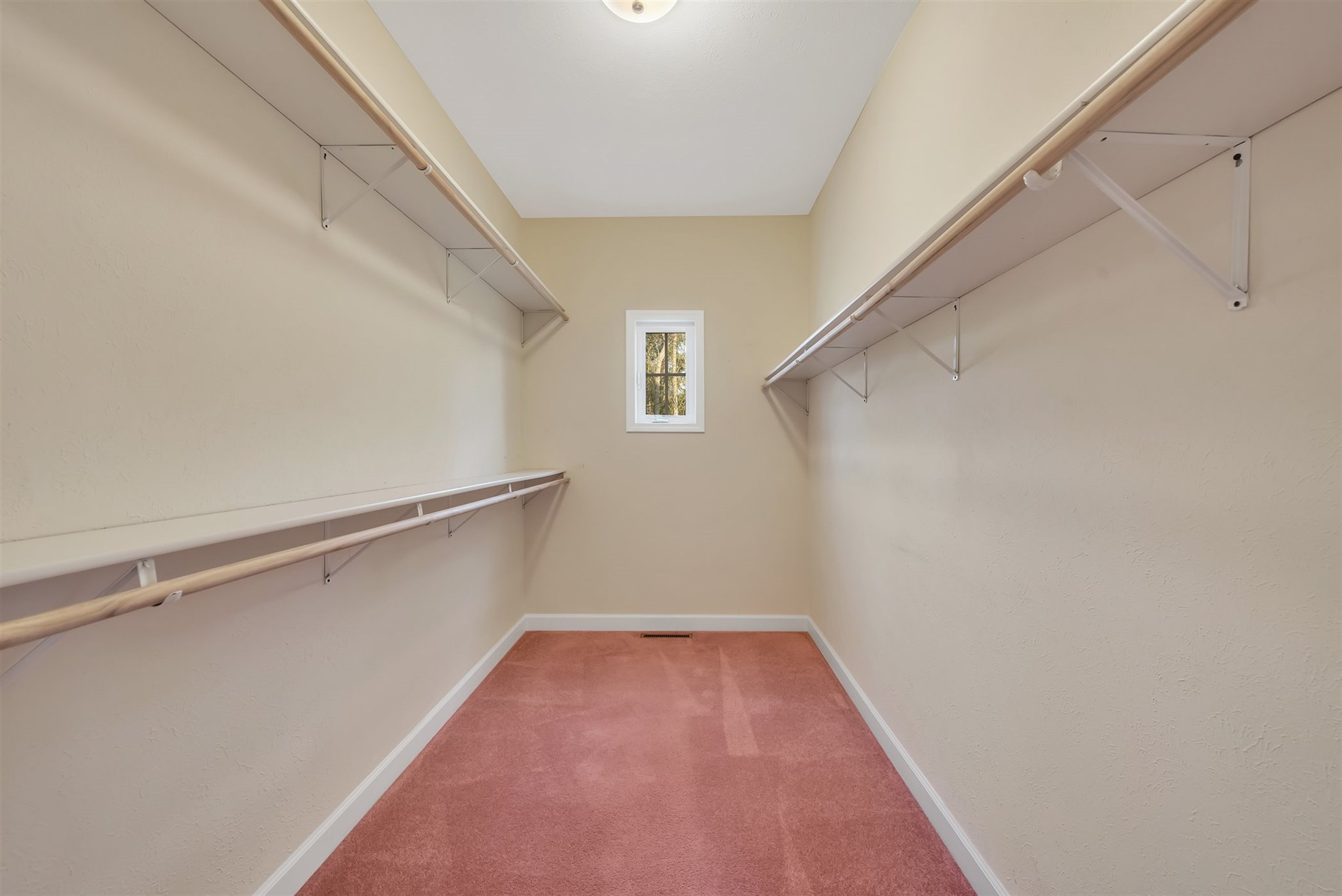 51147 Lilac Road South Bend, IN 46628 - Photo 20 of 36 Gallery Image 20