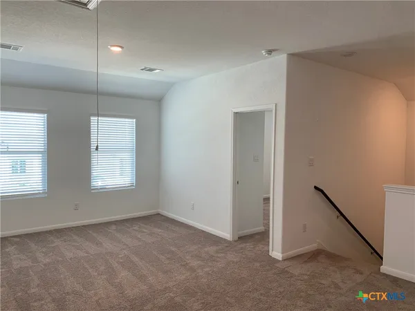 $2,295 | 415 Fig Tree Street, New Braunfels, TX 78130