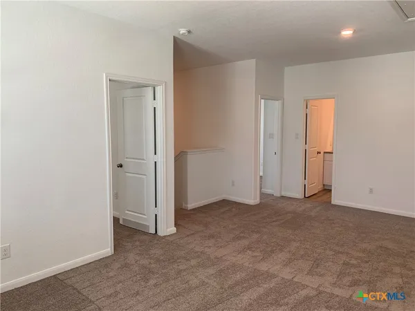 $2,295 | 415 Fig Tree Street, New Braunfels, TX 78130