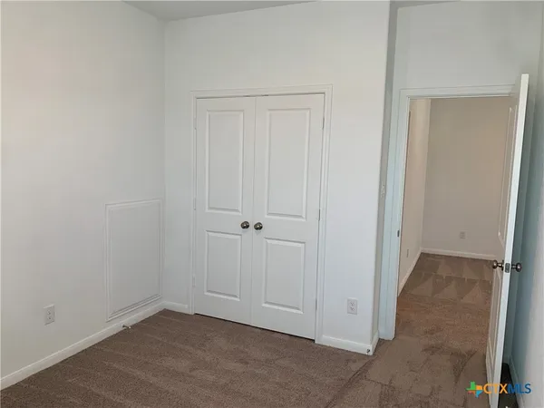 $2,295 | 415 Fig Tree Street, New Braunfels, TX 78130