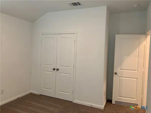 $2,295 | 415 Fig Tree Street, New Braunfels, TX 78130