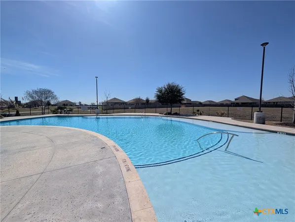 $2,295 | 415 Fig Tree Street, New Braunfels, TX 78130