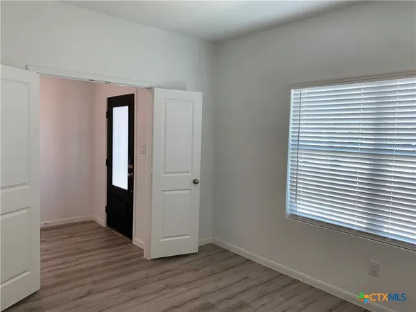 $2,295 | 415 Fig Tree Street, New Braunfels, TX 78130