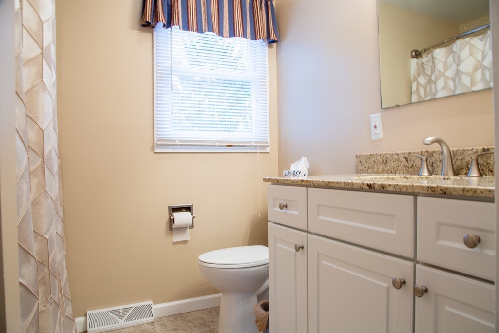 160 Hillside Road, Unit 1 Westfield, MA 01085 - Photo 14 of 22 Gallery Image 14