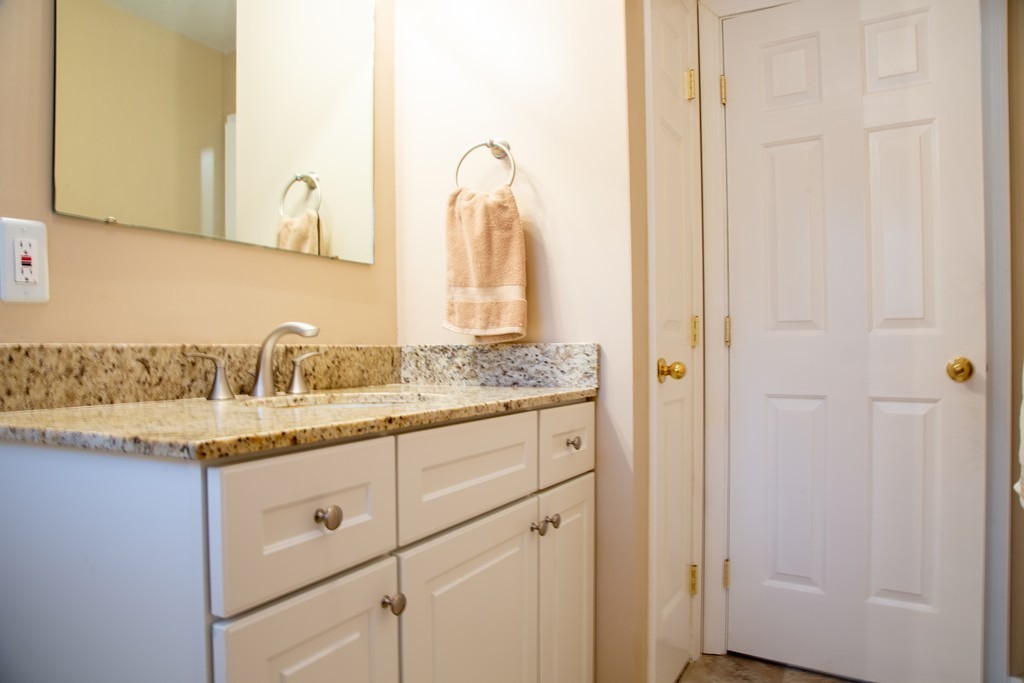 160 Hillside Road, Unit 1 Westfield, MA 01085 - Photo 15 of 22 Gallery Image 15