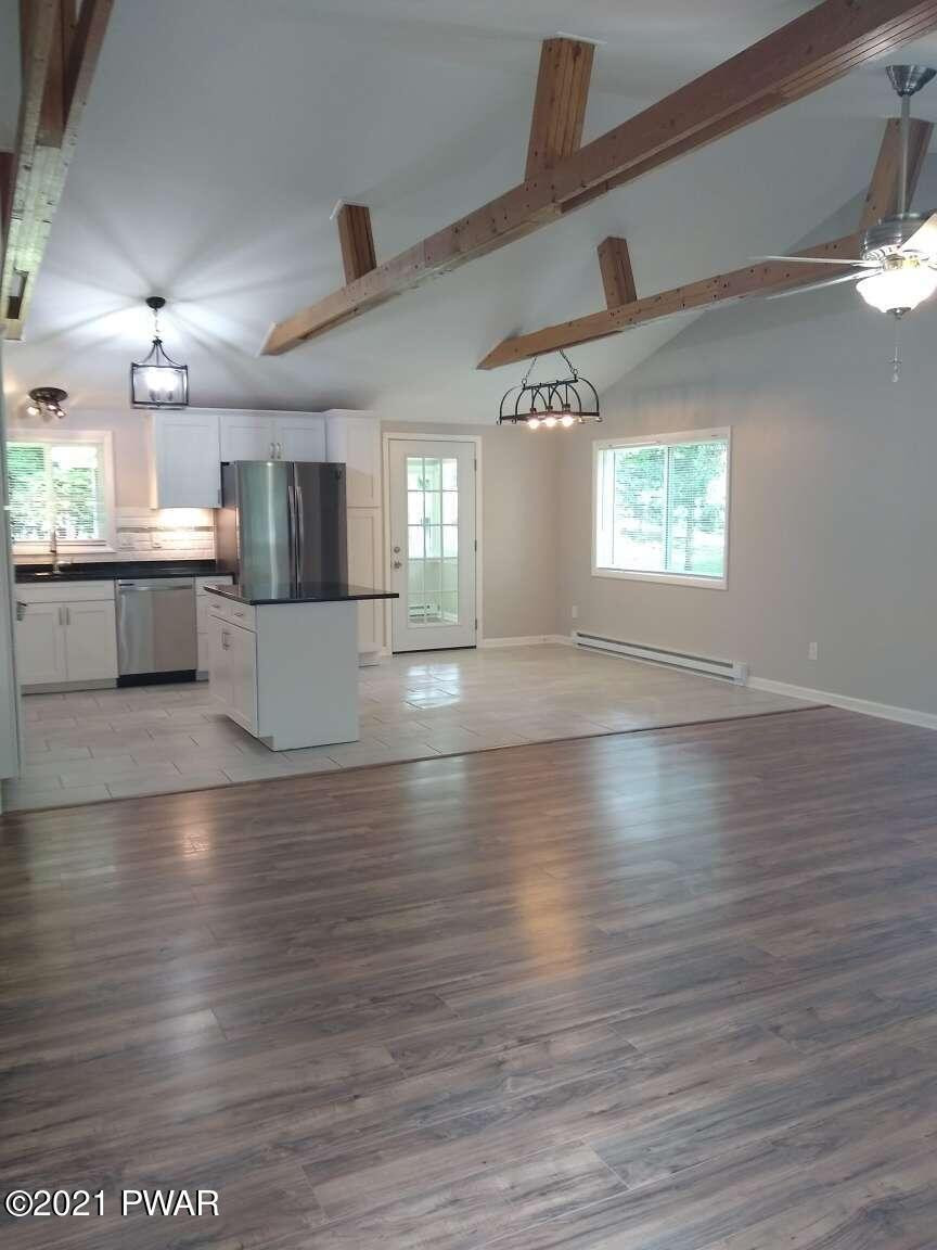 267 High Ridge Road Dingmans Ferry, PA 18328 - Photo 3 of 18