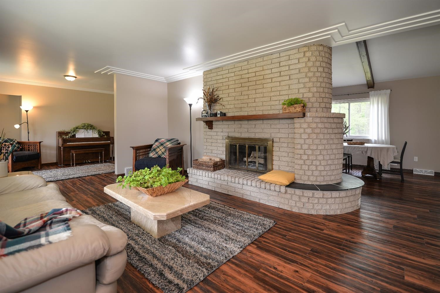 590 East Davis Road Howell, MI 48843 - Photo 5 of 58 Photo 5
