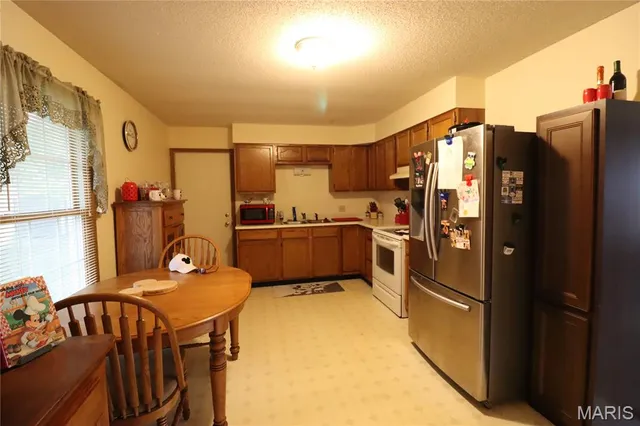 $125,000 | 102 South Locust Street, Greenville, IL 62246