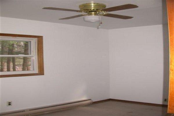 1335 Kroucher Road Stroudsburg, PA 18360 - Photo 5 of 11 Room 2
