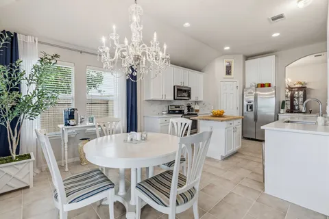 $400,000 | 1008 Mesquite Hollow Place, Round Rock, TX 78665