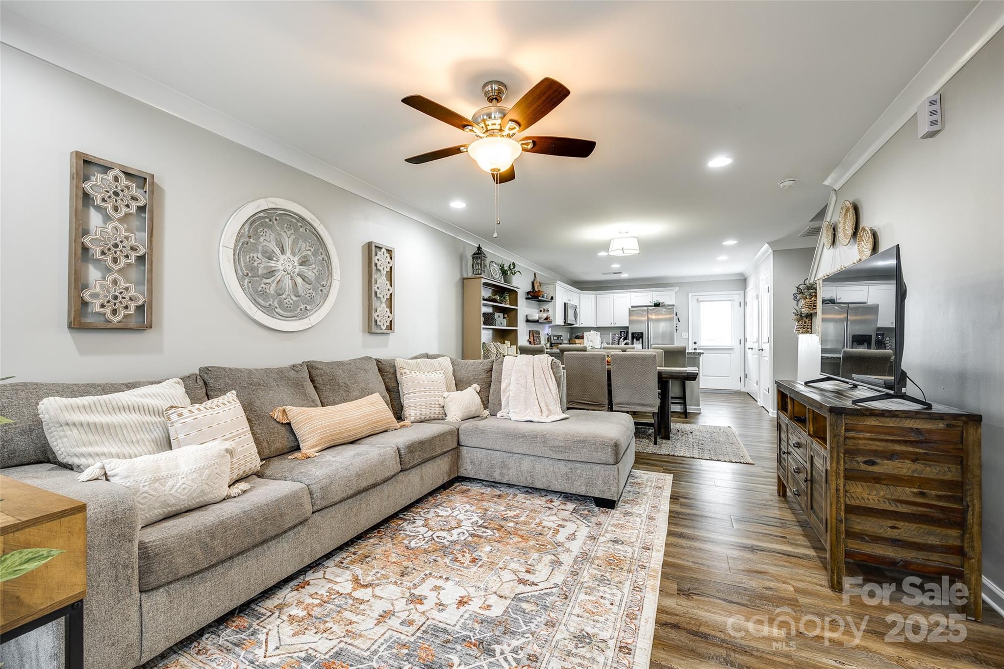 730 Shuttles Way Fort Mill, SC 29715 - Photo 4 of 27