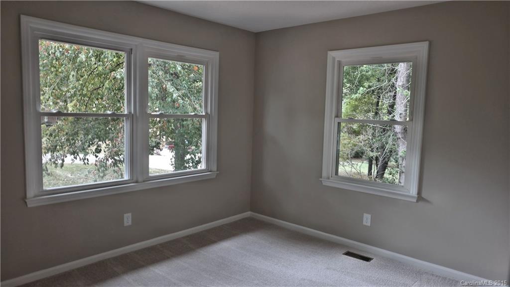 1010 Rudd Road Gastonia, NC 28054 - Photo 11 of 24 Gallery Image 11