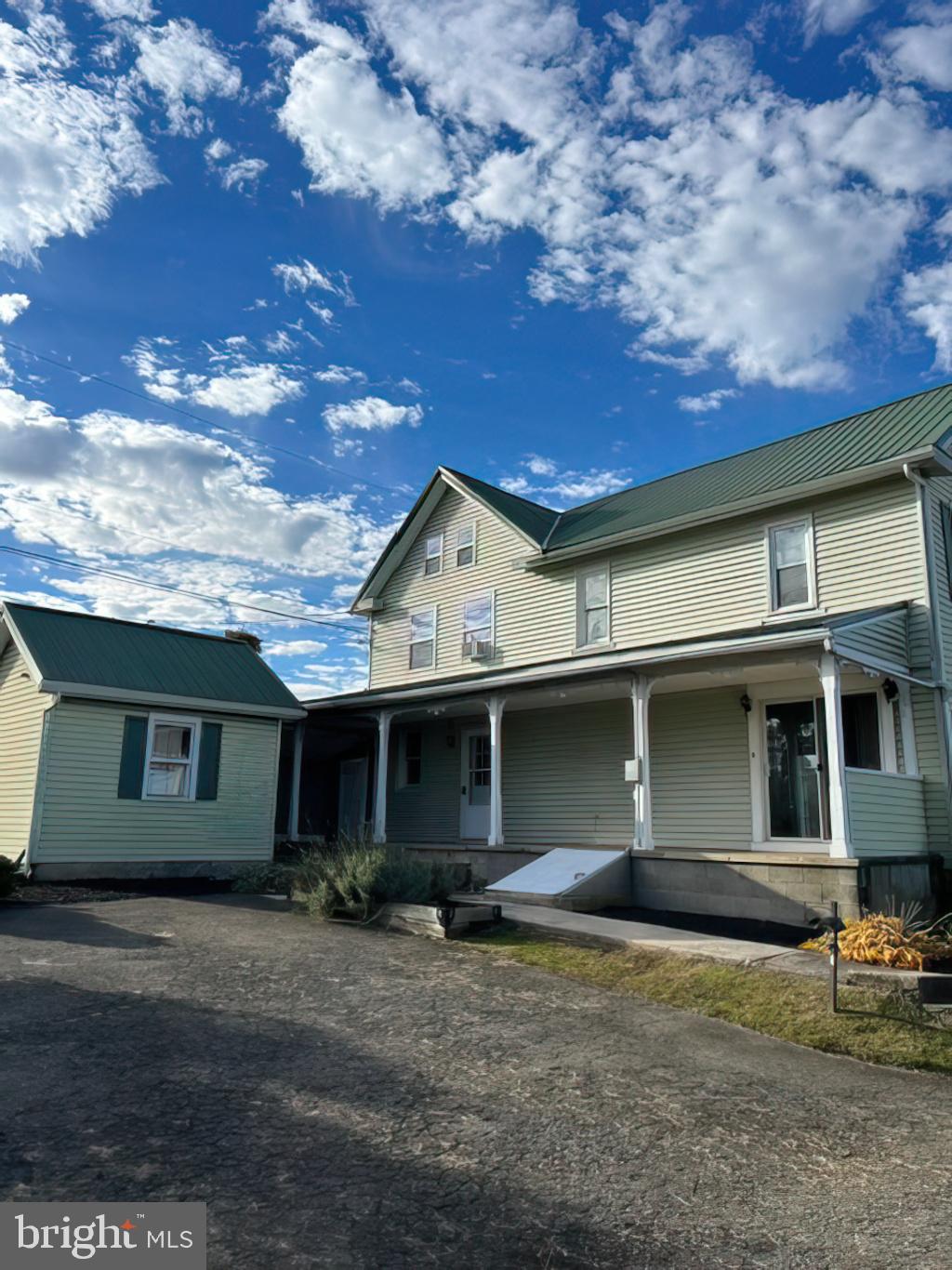 364 Steinman Farm Road Pequea, PA 17565 - Photo 2 of 25
