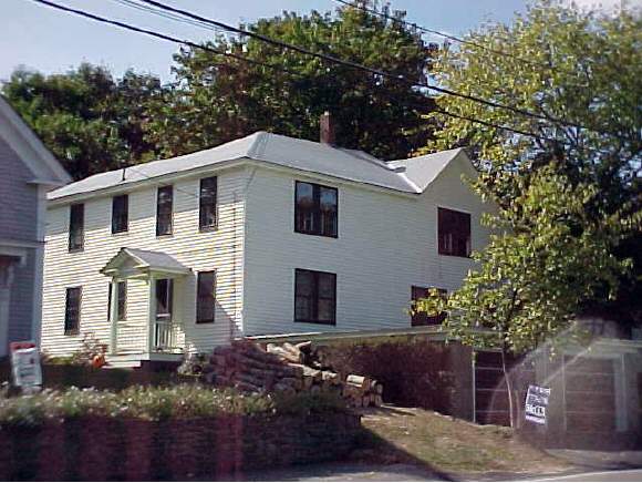 21 Main Street Raymond, NH 03077 - Photo 1 of 1 Gallery Image 1