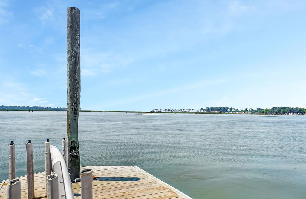 7442 East Side Road Chincoteague Island, VA 23336 - Photo 38 of 45