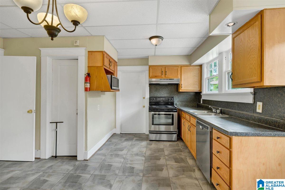 4146 Ter R Birmingham, AL 35208 - Photo 13 of 32