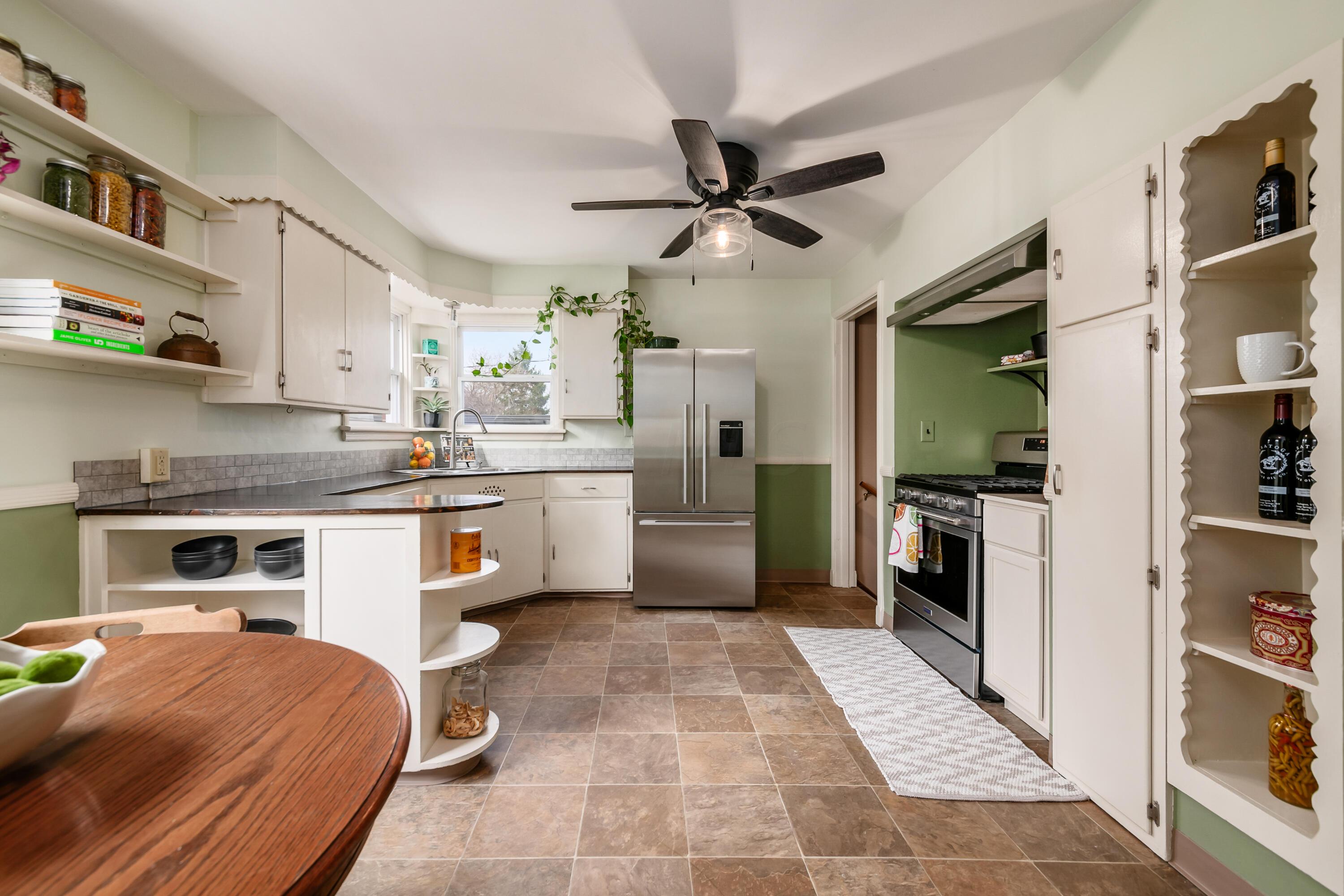 119 South James Road Columbus, OH 43213 - Photo 19 of 54 Loads of storage and space in this sweet kitchen.