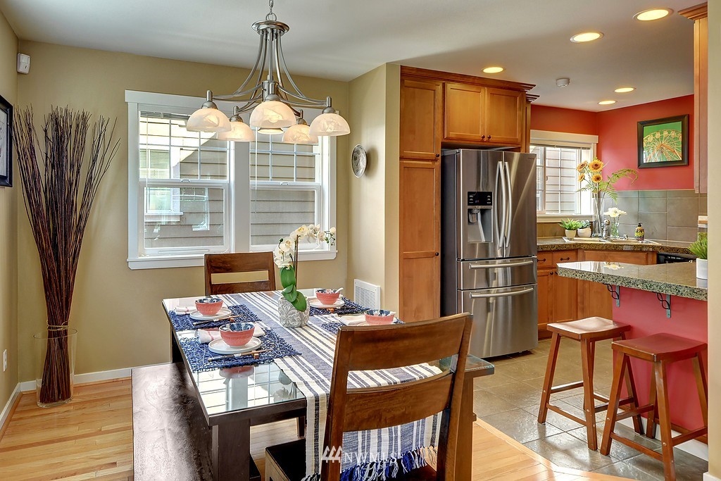 1620 North 46th Street, Unit A Seattle, WA 98103 - Photo 7 of 20