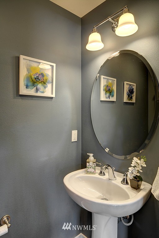 1620 North 46th Street, Unit A Seattle, WA 98103 - Photo 10 of 20