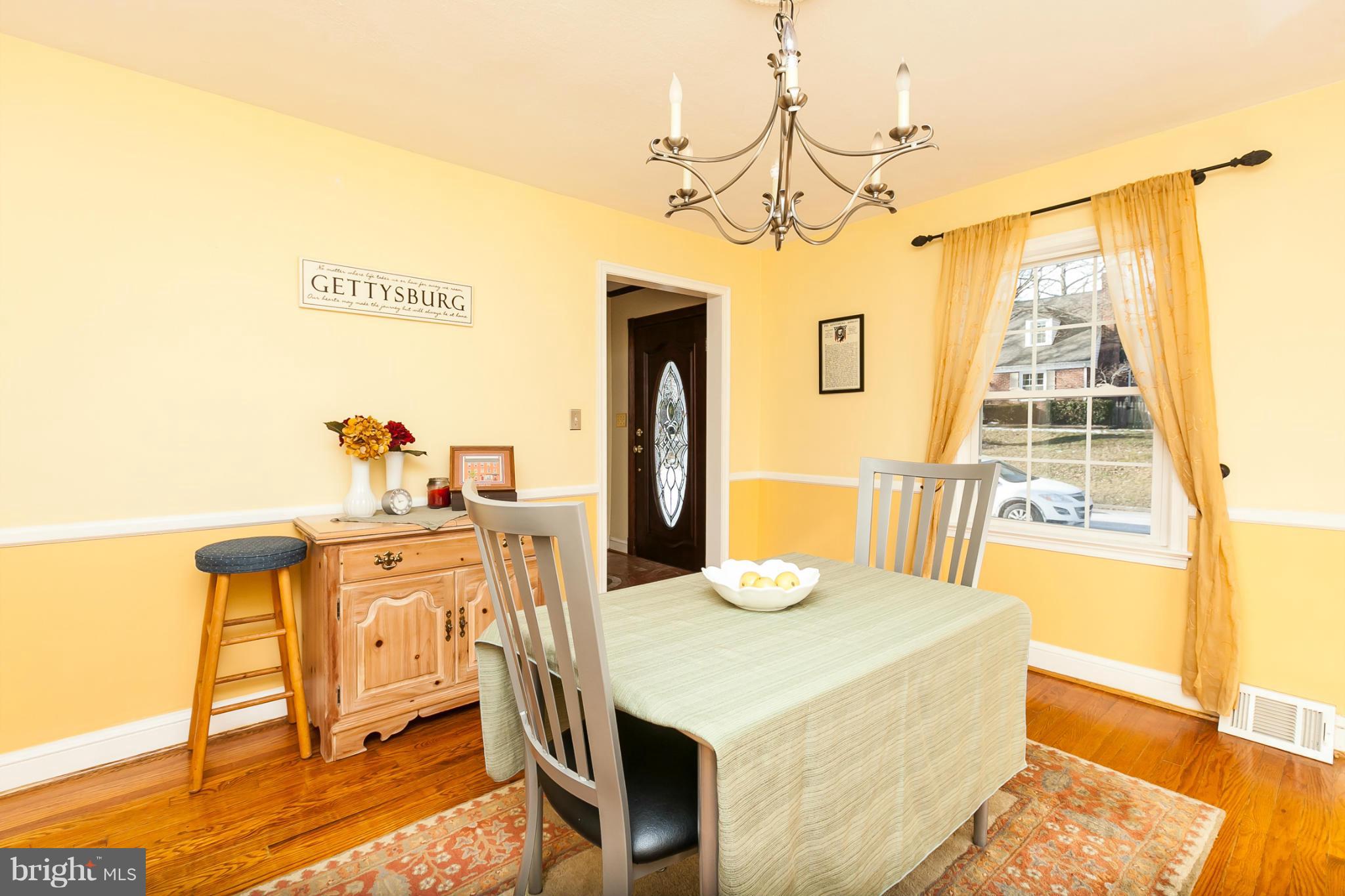 303 Worthington Road Towson, MD 21286 - Photo 10 of 30 Dining Room