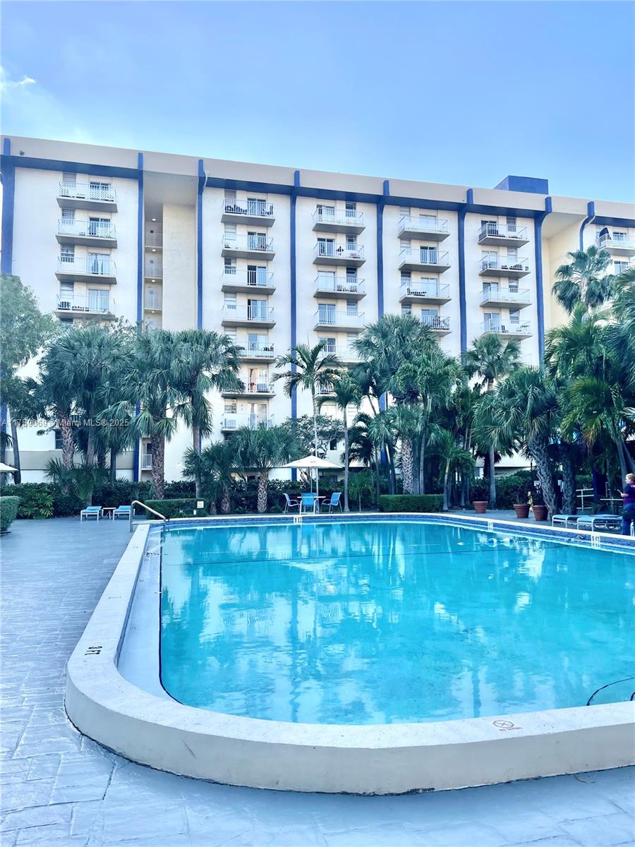 4550 Northwest 9th Street, Unit 101E Miami, FL 33126 - Photo 5 of 7