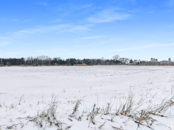 $999,900 | East Frontage Road, Little Suamico, WI 54141