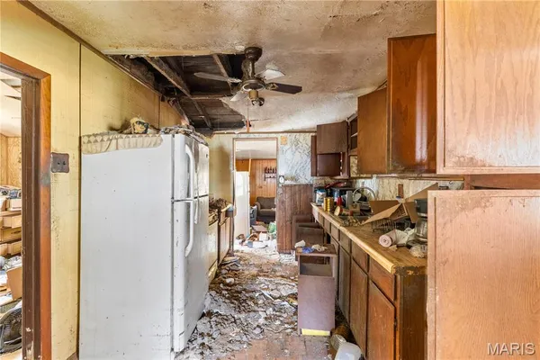 $69,900 | 7 Morton's Grove Street, Valley Park, MO 63088