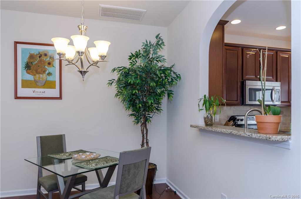 207 Waterlynn Ridge Road, Unit E Mooresville, NC 28117 - Photo 4 of 14 Gallery Image 4