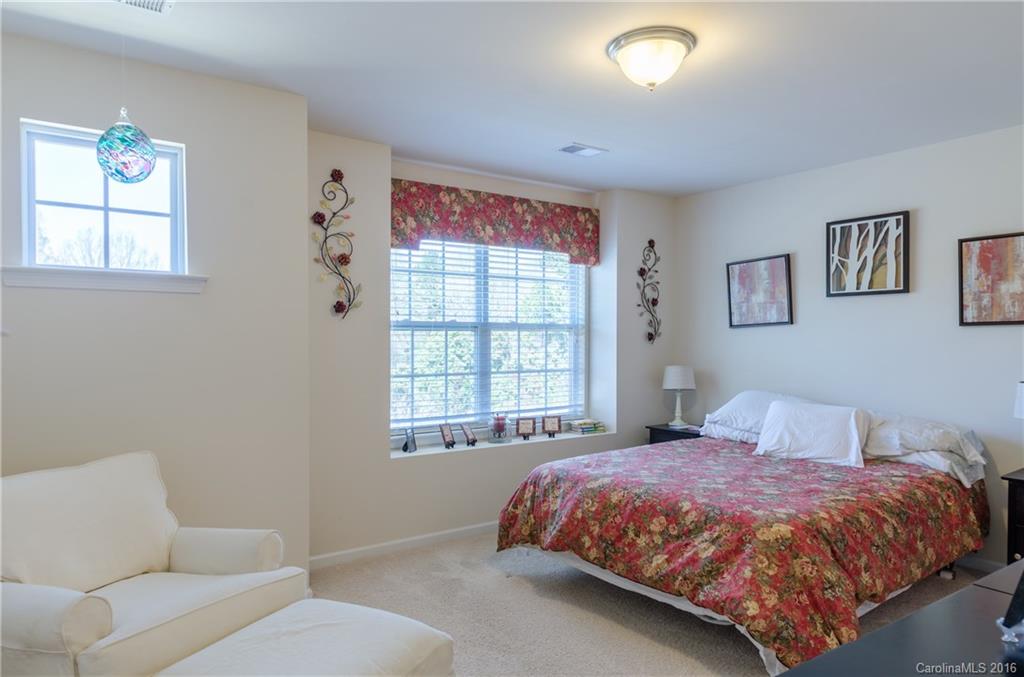 207 Waterlynn Ridge Road, Unit E Mooresville, NC 28117 - Photo 7 of 14 Gallery Image 7