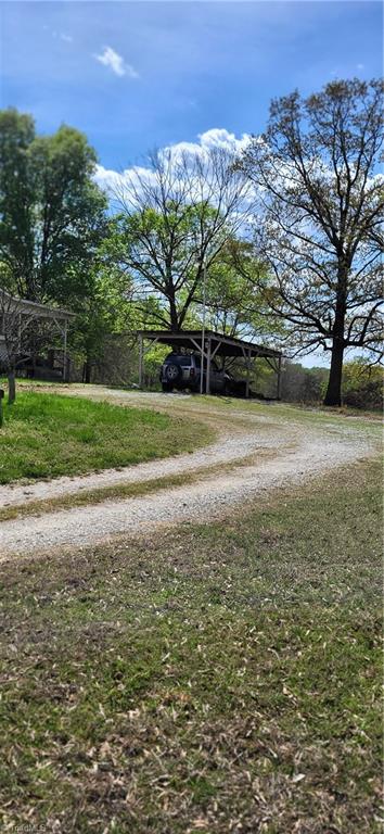 1644 Kersey Valley Road Archdale, NC 27263 - Photo 4 of 24 Carport