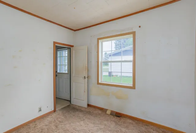 $74,900 | 607 St Johns Avenue Southeast, Red Lake Falls, MN 56750