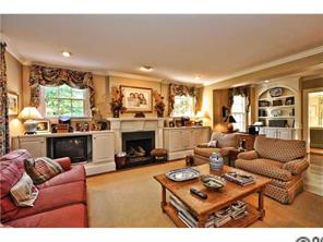 1600 Brandon Road Charlotte, NC 28207 - Photo 8 of 15 Gallery Image 8