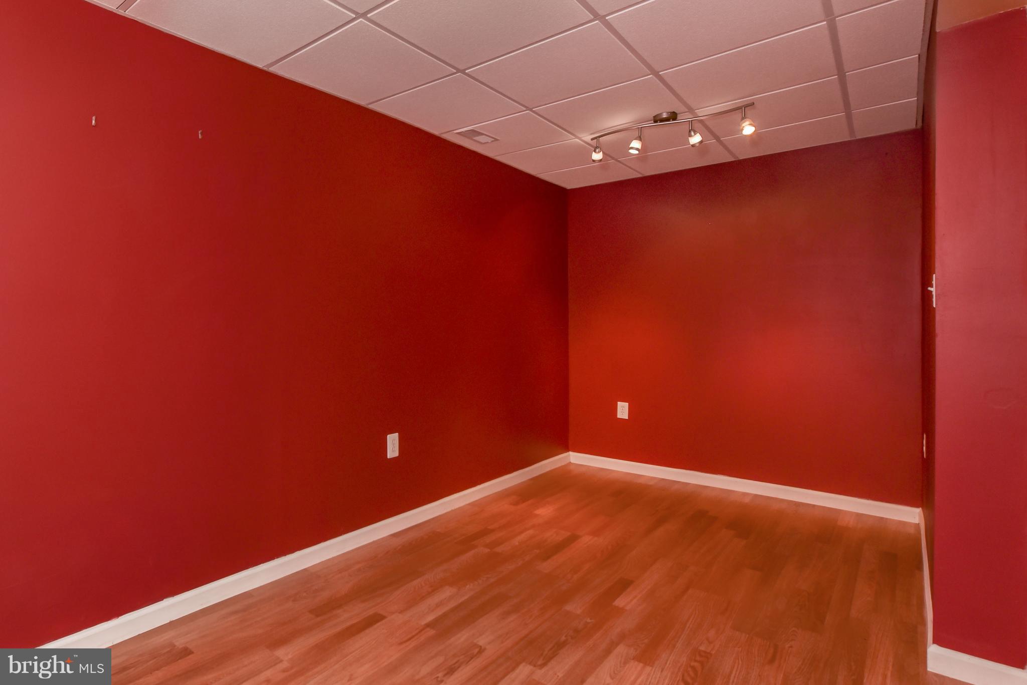 3 N Road Chesapeake City, MD 21915 - Photo 19 of 34 FAMILY/PLAY ROOM IN LOWER LEVEL