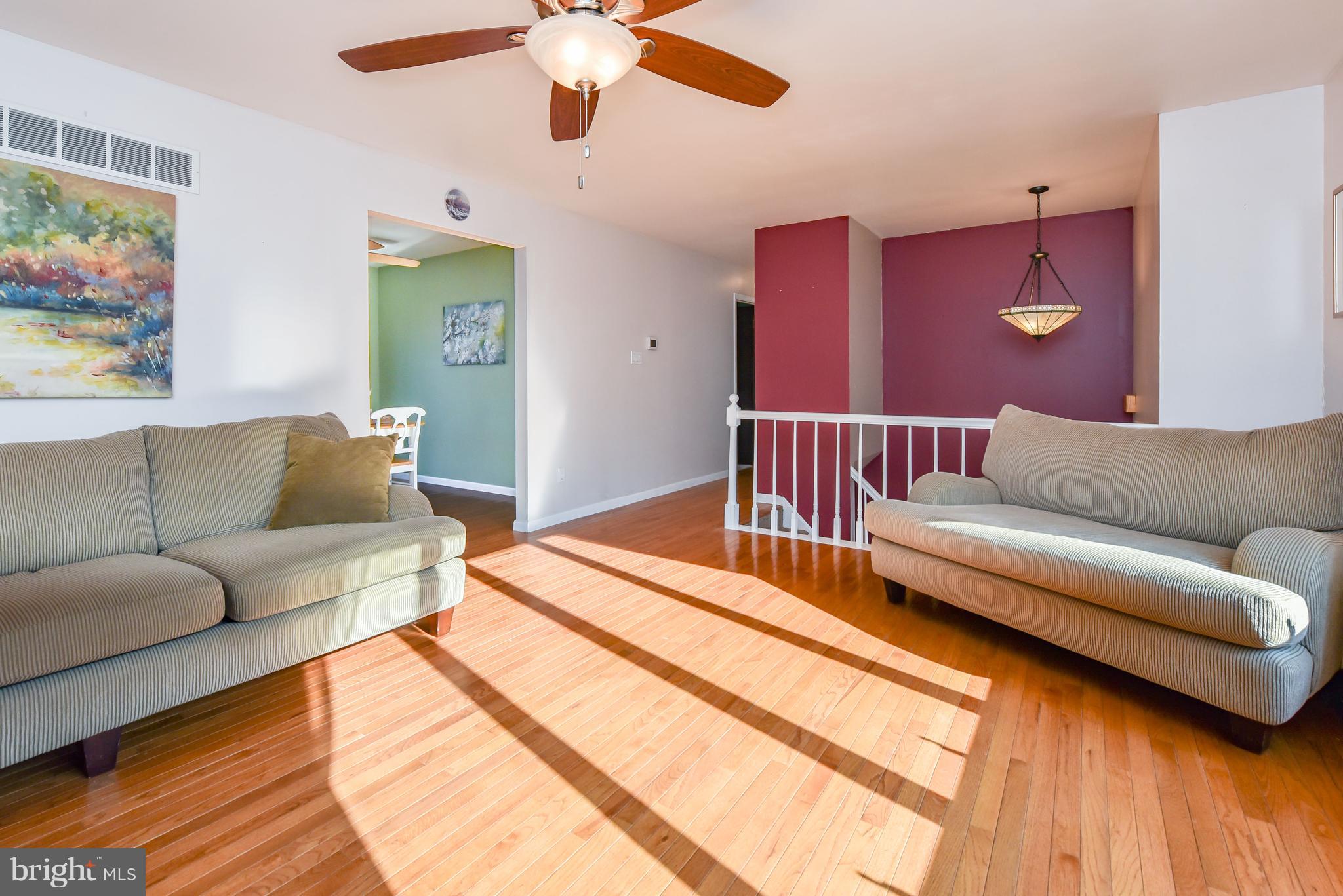 3 N Road Chesapeake City, MD 21915 - Photo 4 of 34 LIVING ROOM