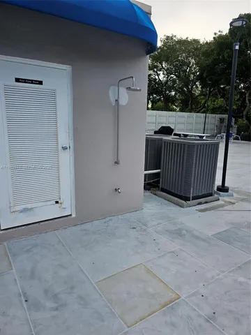 $249,999 | 1800 North Andrews Avenue, Unit 2H, Fort Lauderdale, FL 33311