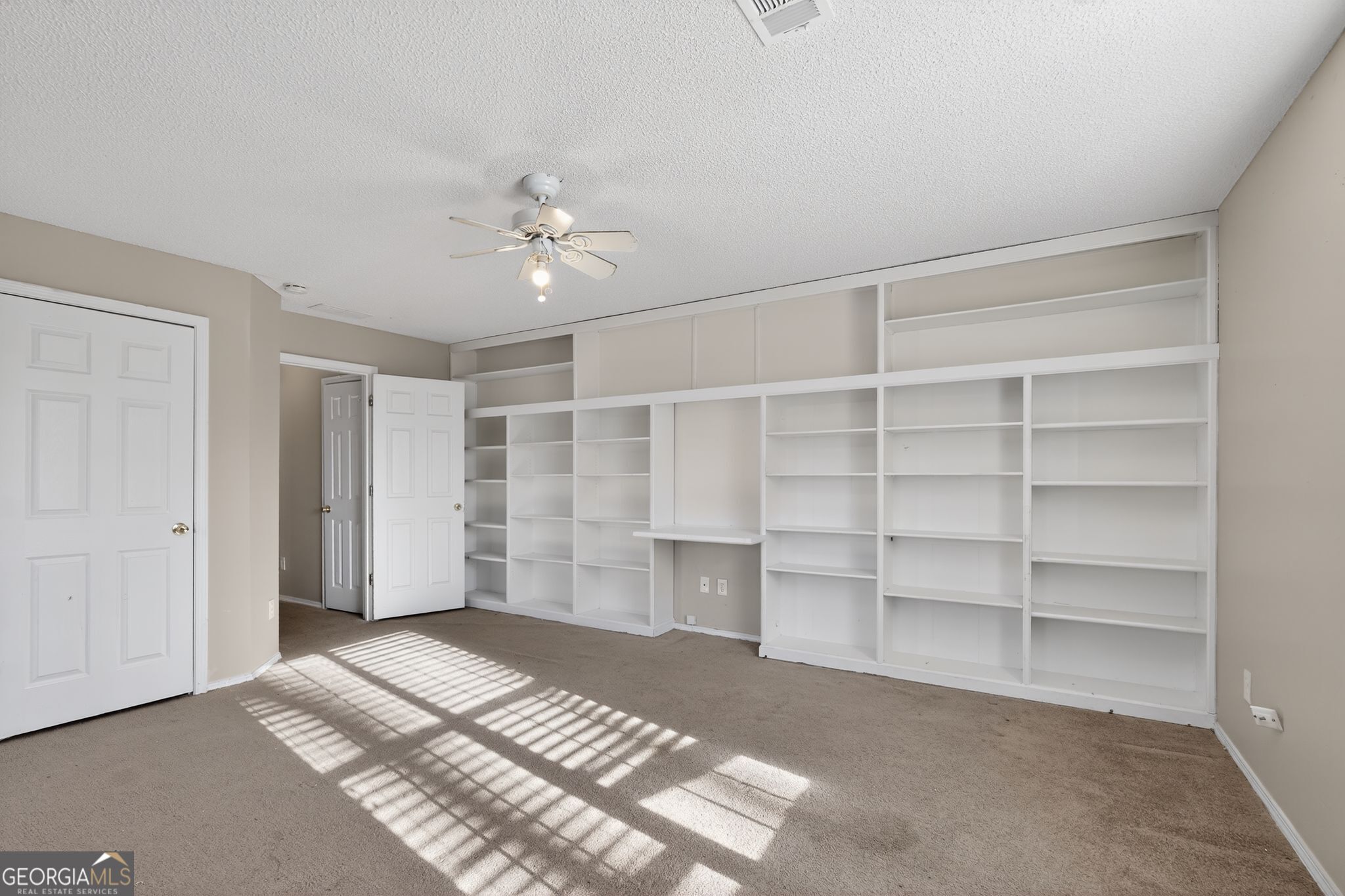 2046 Lown Farm Trail Lithonia, GA 30058 - Photo 20 of 35