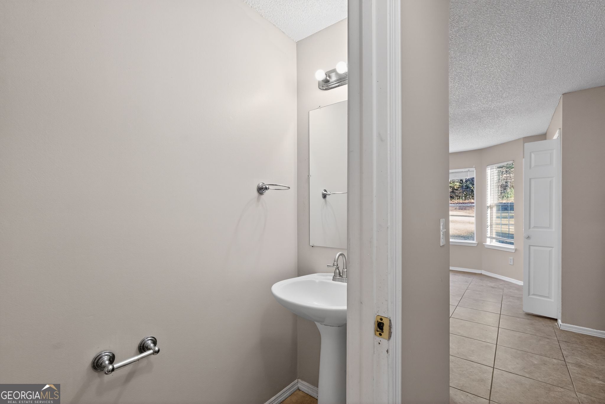 2046 Lown Farm Trail Lithonia, GA 30058 - Photo 29 of 35