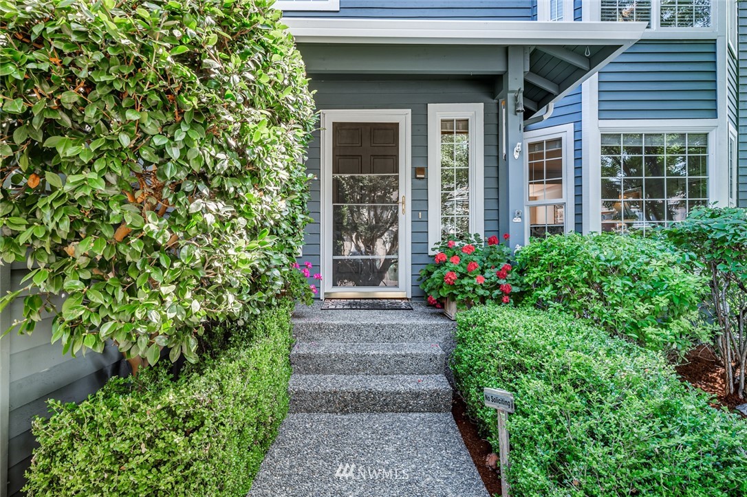 23811 3rd Place West Bothell, WA 98021 - Photo 5 of 39