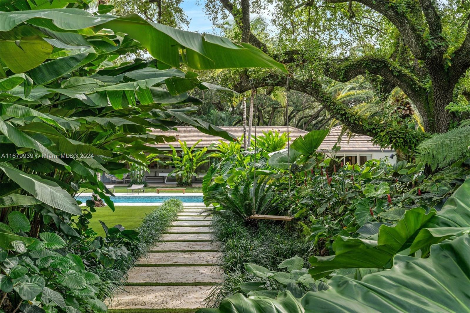 5851 Southwest 94th Street Pinecrest, FL 33156 - Photo 21 of 44