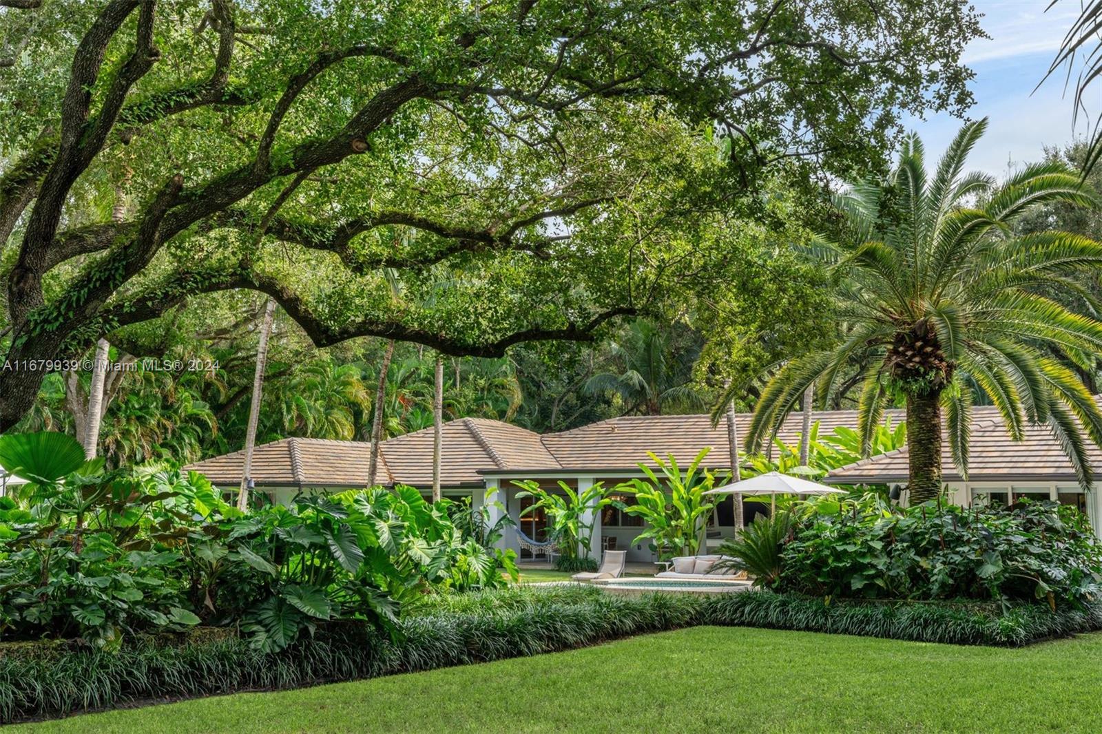 5851 Southwest 94th Street Pinecrest, FL 33156 - Photo 39 of 44